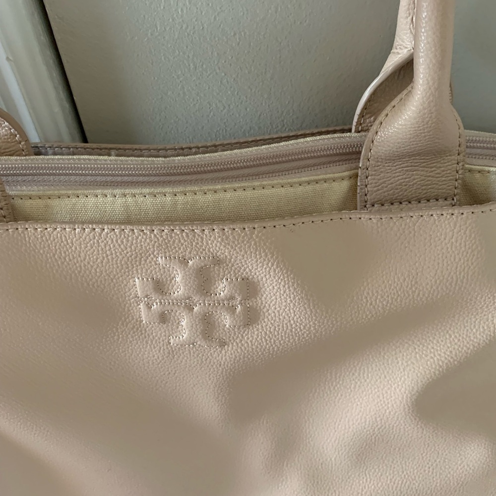 Tory Burch Cream Leather Tote Bag